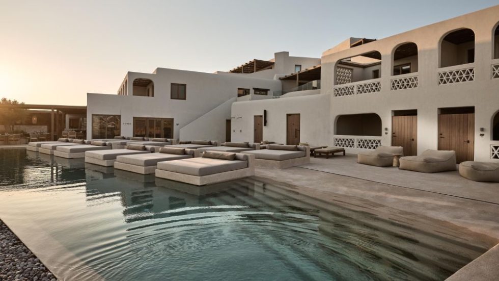 Ενισχύεται η συνεργασία μεταξύ Bain Capital και SWOT Hospitality